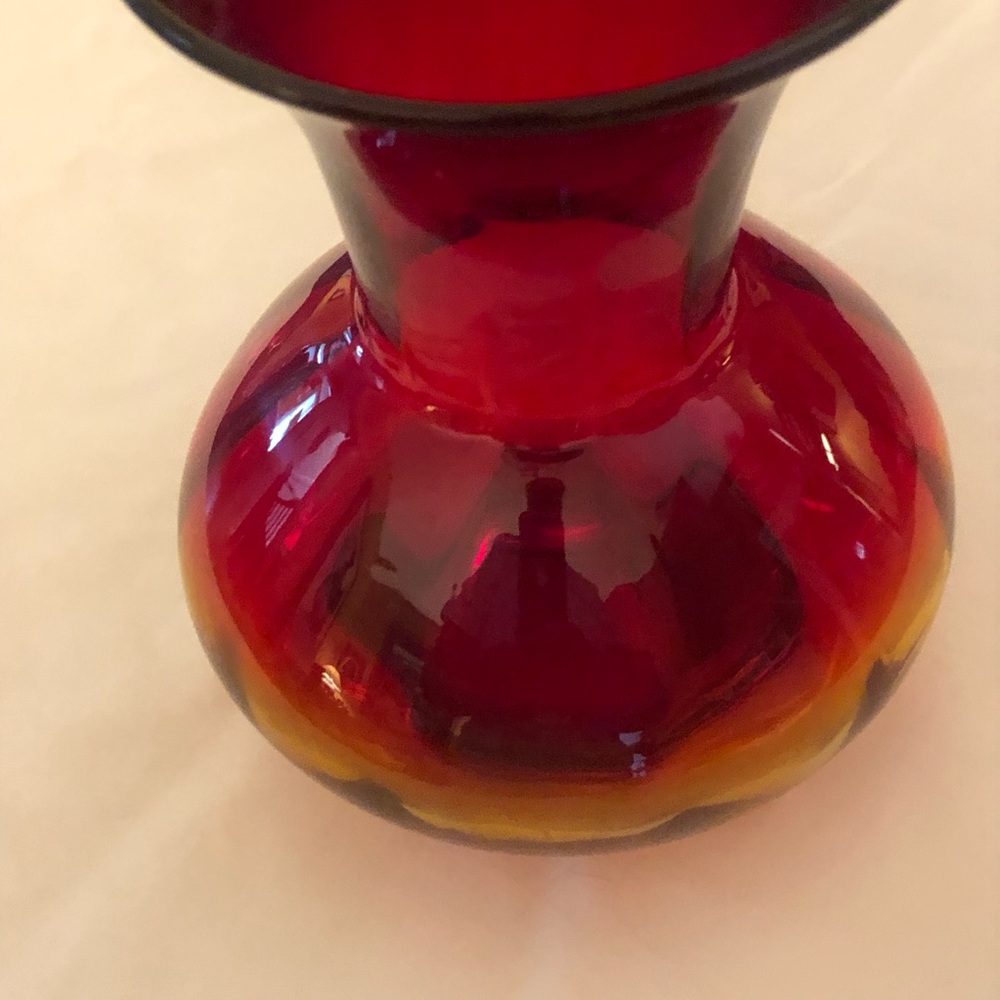 Fenton Red to Orange to Yellow Bud Vase GORGEOUS RARE